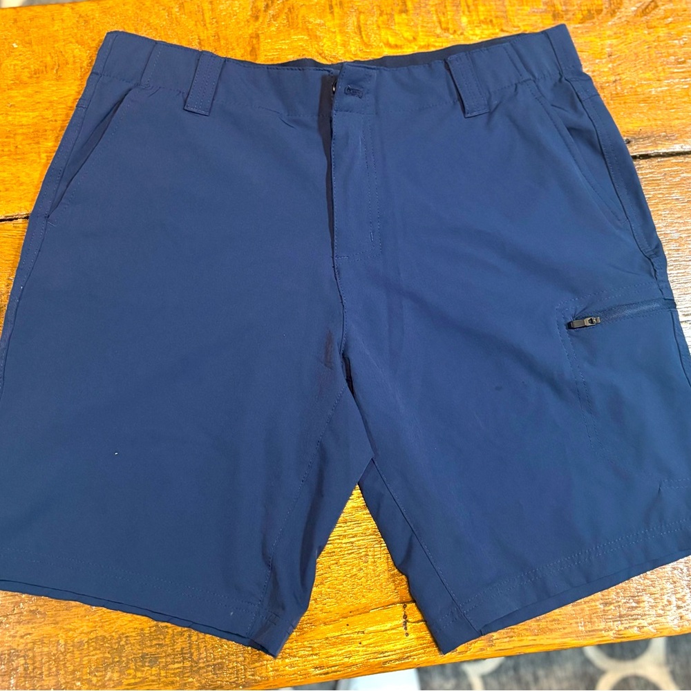 ZEROXPOSUR Men's Lightweight Navy Stretch Travel Friendly Shorts  Size: 34.